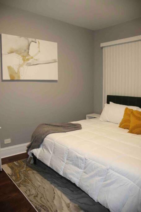 Upscale Apartment Westside Of Σικάγο Εξωτερικό φωτογραφία