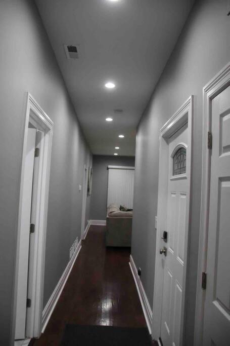 Upscale Apartment Westside Of Σικάγο Εξωτερικό φωτογραφία